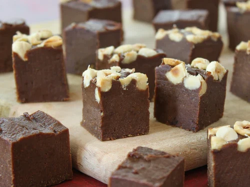 1-minute healthy blender fudge (paleo & vegan) - Luvele US