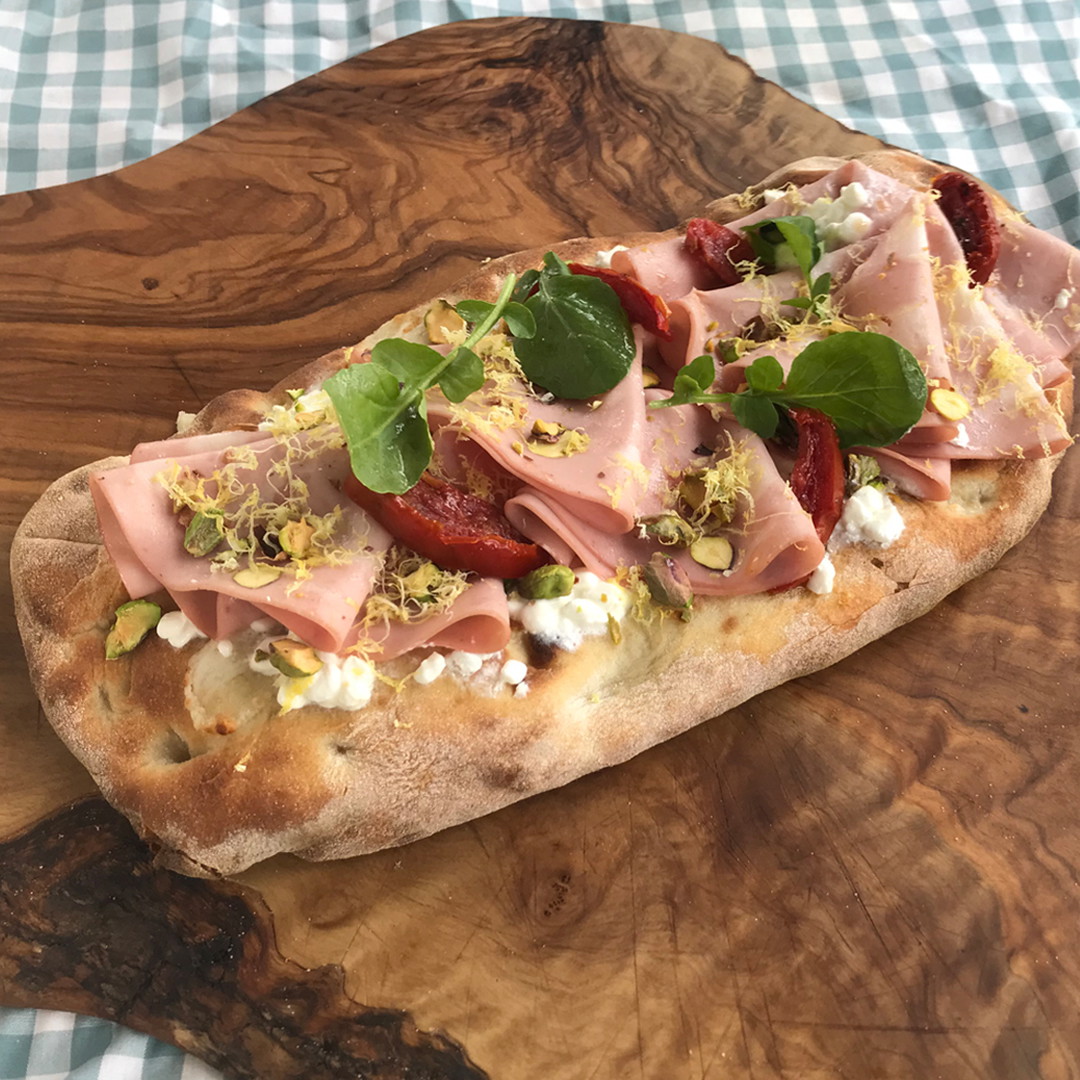 Pinsella Mortadella e Ricotta