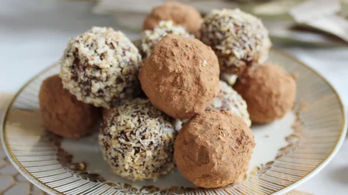 Image of Amazing cultured cream chocolate truffle balls