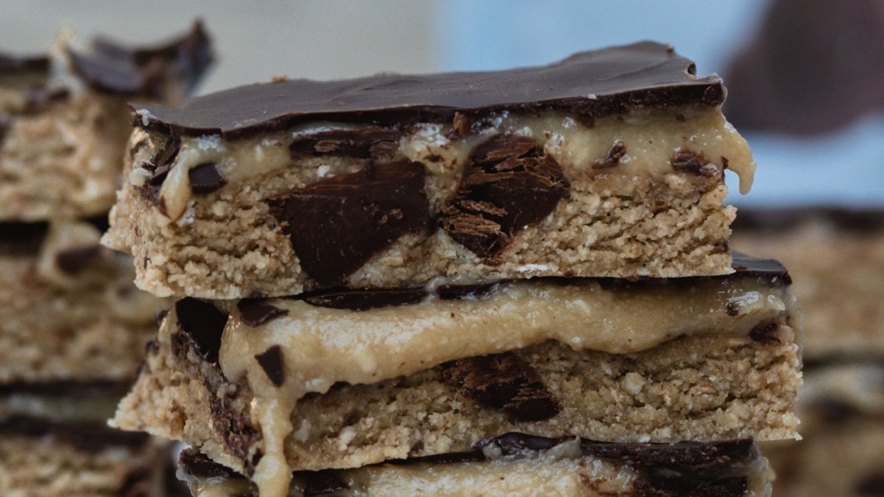 Image of Nussfreie Karamell-Bars mit Schokostückchen