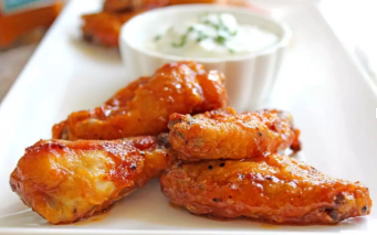 PERI-PERI BUFFALO CHICKEN WINGS 