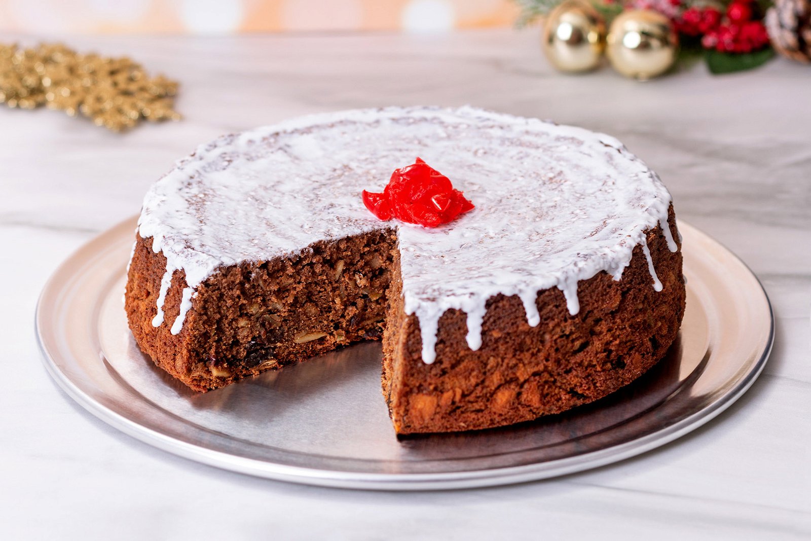 Vegan Christmas Cake - Domestic Gothess