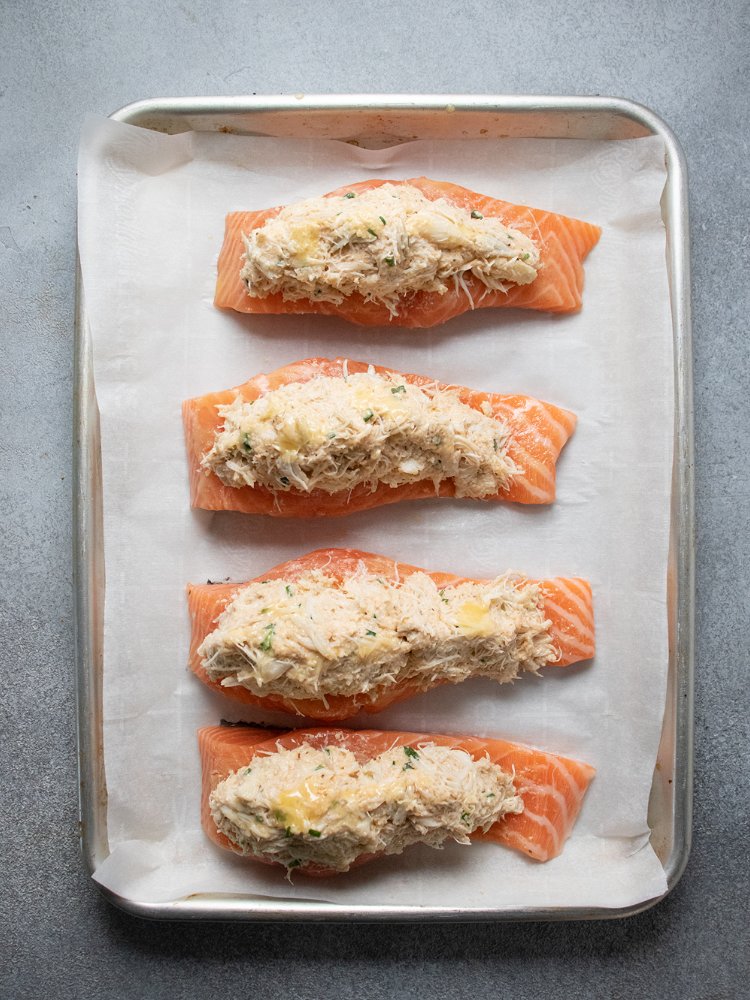 Crab Topped Salmon – Sizzlefish