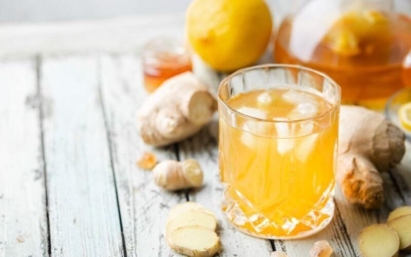 Detox Lemonade Cleanse with Cayenne & Ginger