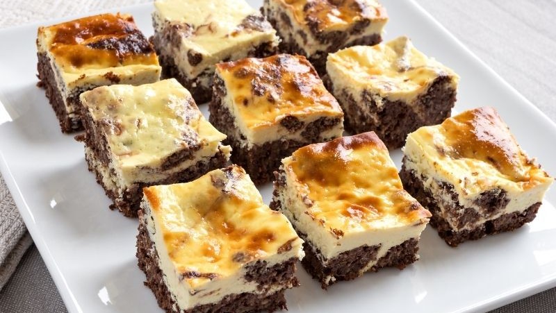 Image of Marbled Pumpkin Cheesecake With a Brownie Crust