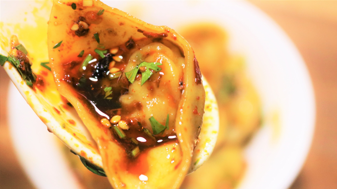 Image of Wontons in Chili Oil