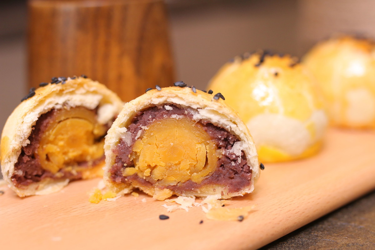 Salted Egg Pastry