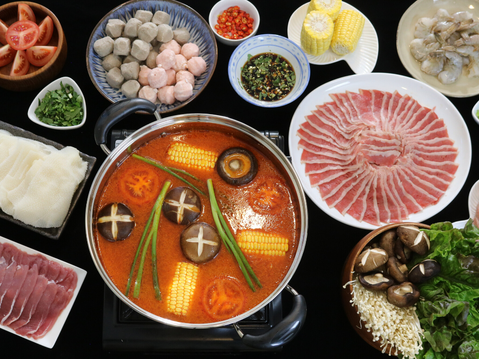 How To Make Chinese Hot Pot (Non-Spicy) – Curated Kitchenware