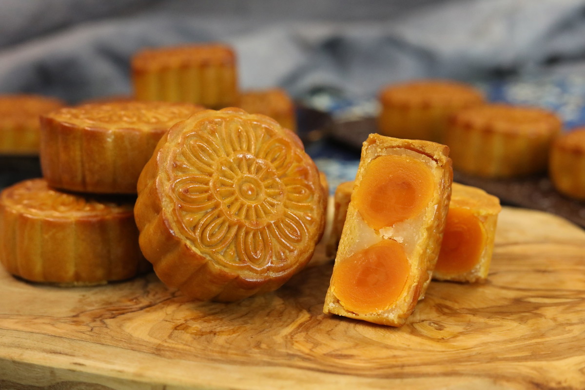 Classic Cantonese Mooncake Recipe
