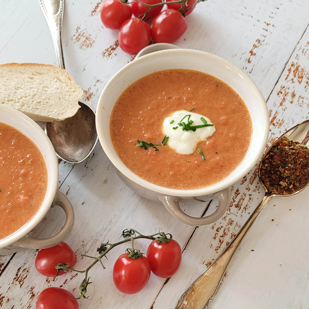Tomatensuppe mit Bruschetta-Gewürz, schnell, hausgemacht & fein