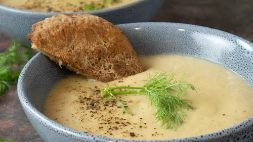 Image of Caramelised onion and fennel soup