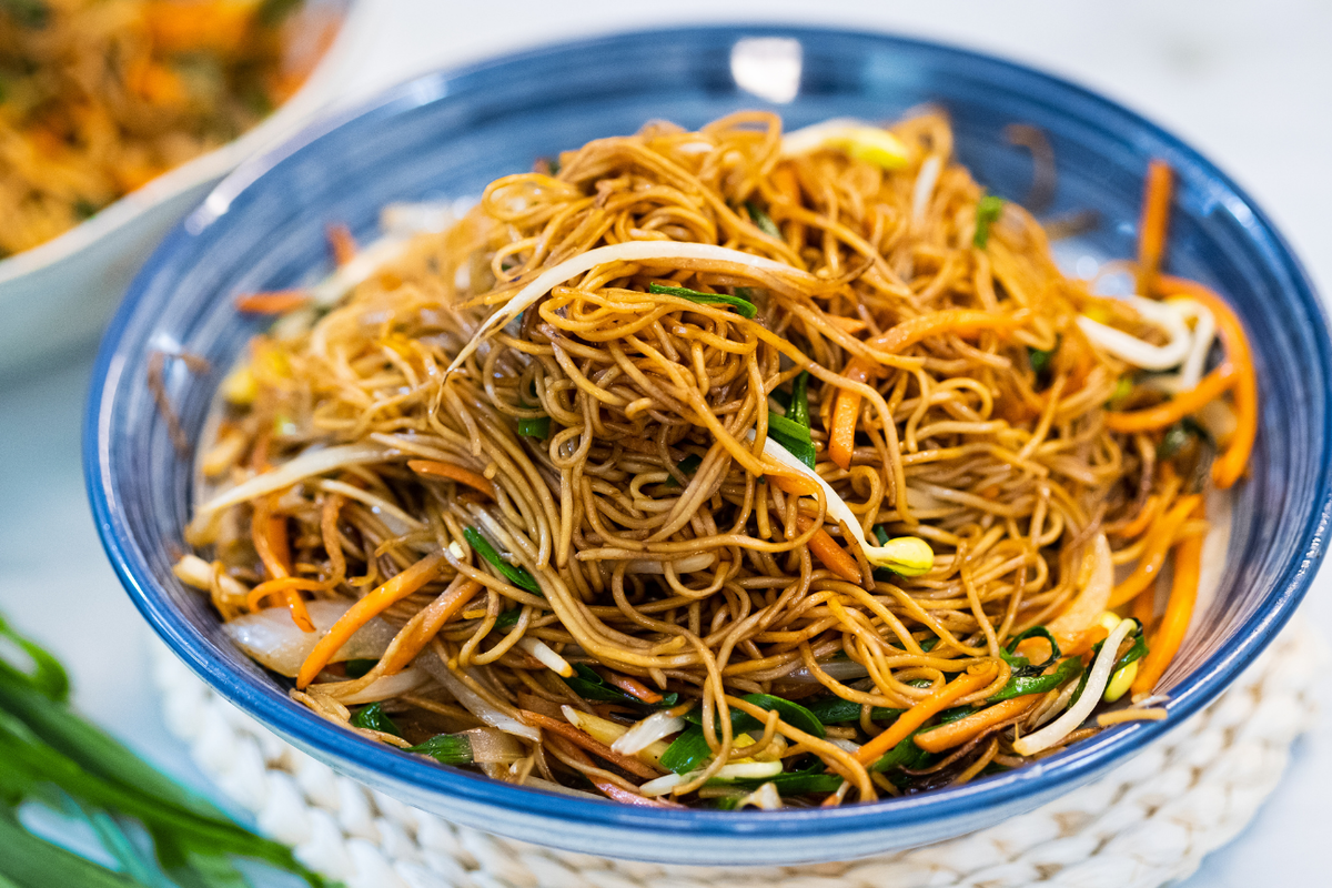 PERFECT CHOW MEIN EVERY TIME- Easy Stir Fried Noodles Recipe (豉油皇炒面)