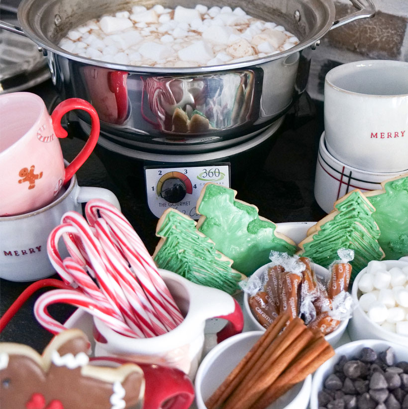 Slow Cooker Hot Cocoa