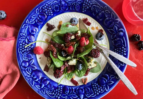 Image of Buffalo Bacon, Berry & Blue Cheese Salad with Hot Bacon Vinaigrette