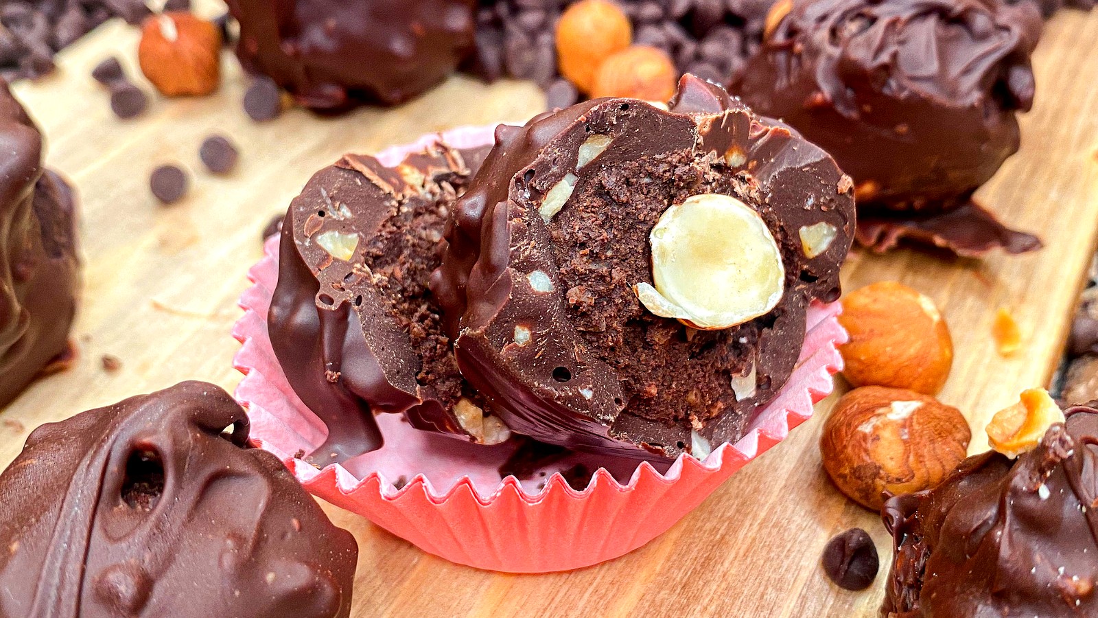 Image of Zartbitter Rocher-Kugeln im MAKECAKE-Style