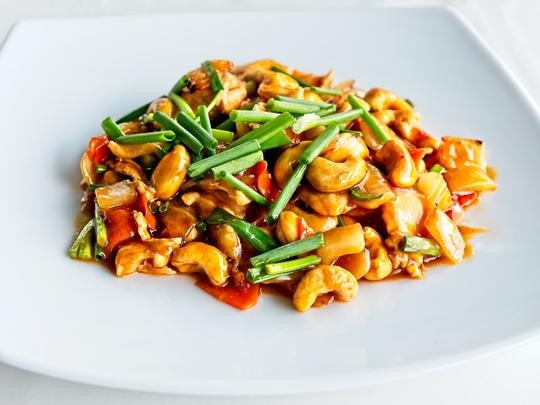 Image of Crispy Sweet Chili Chicken & Cashews