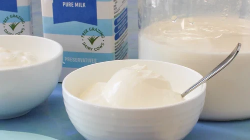 Image of Yogurt made with UHT (long life, shelf stable) whole milk
