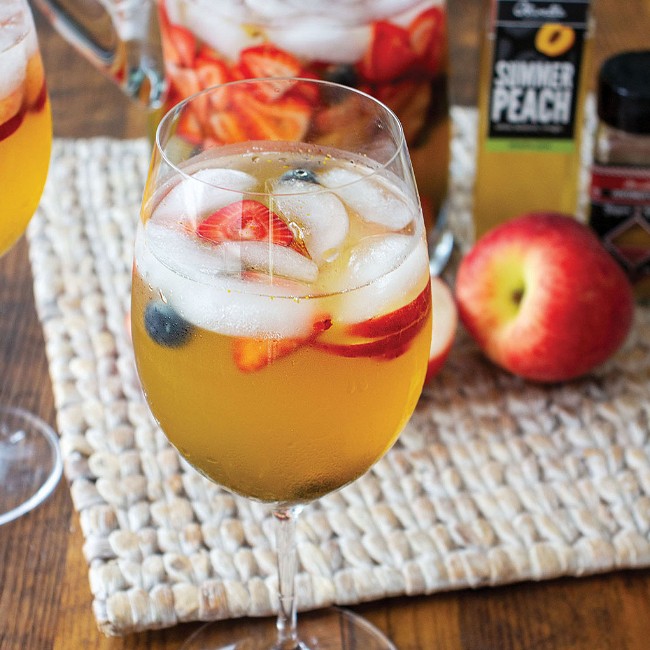 Image of Chai Peach White Wine Sangria