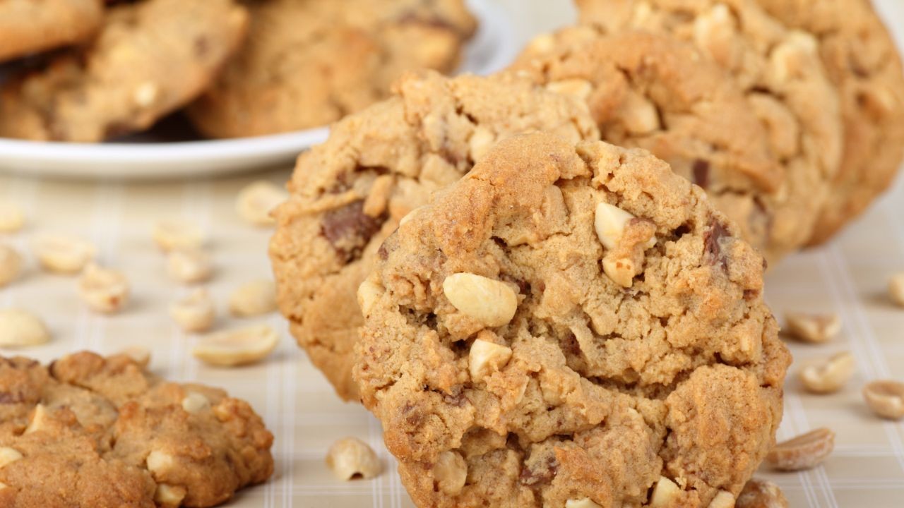 Image of Peanut butter chocolate cookies Dairy-Free