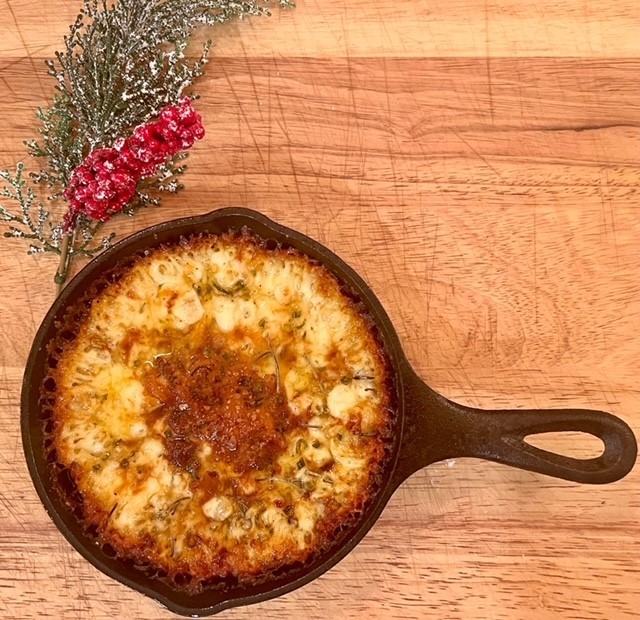 Image of Roasted Garlic Rosemary Provolone