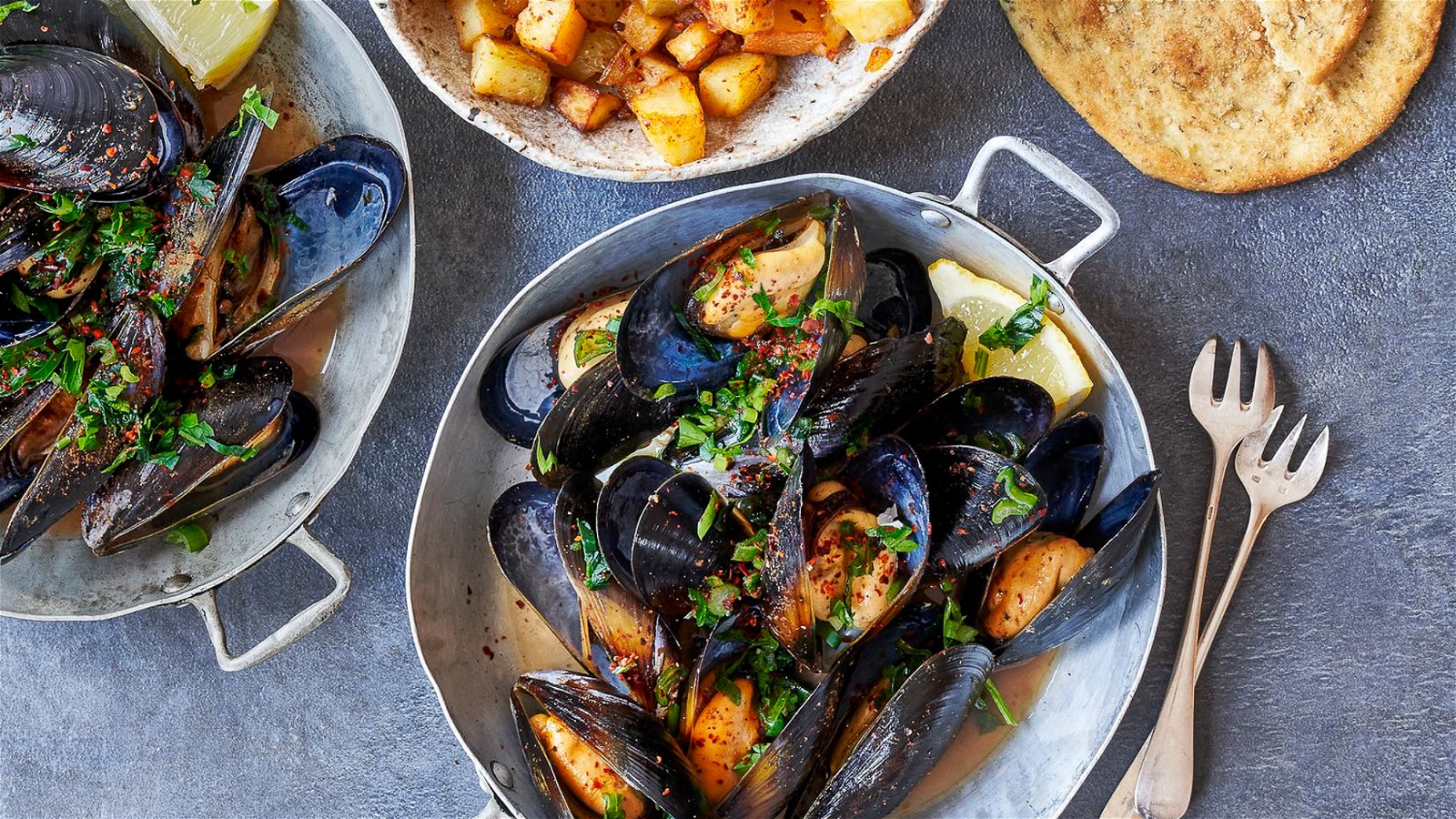Image of Harissa Mussels