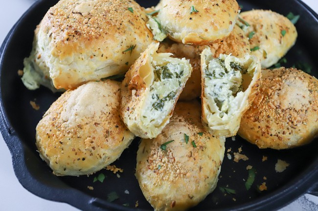 Image of Spinach Artichoke Dip Pockets