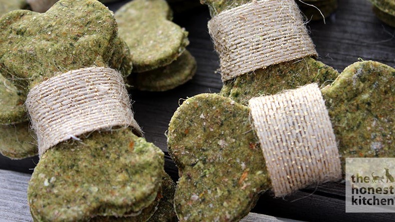 Image of Honest Kitchen Spinach Dog Treat