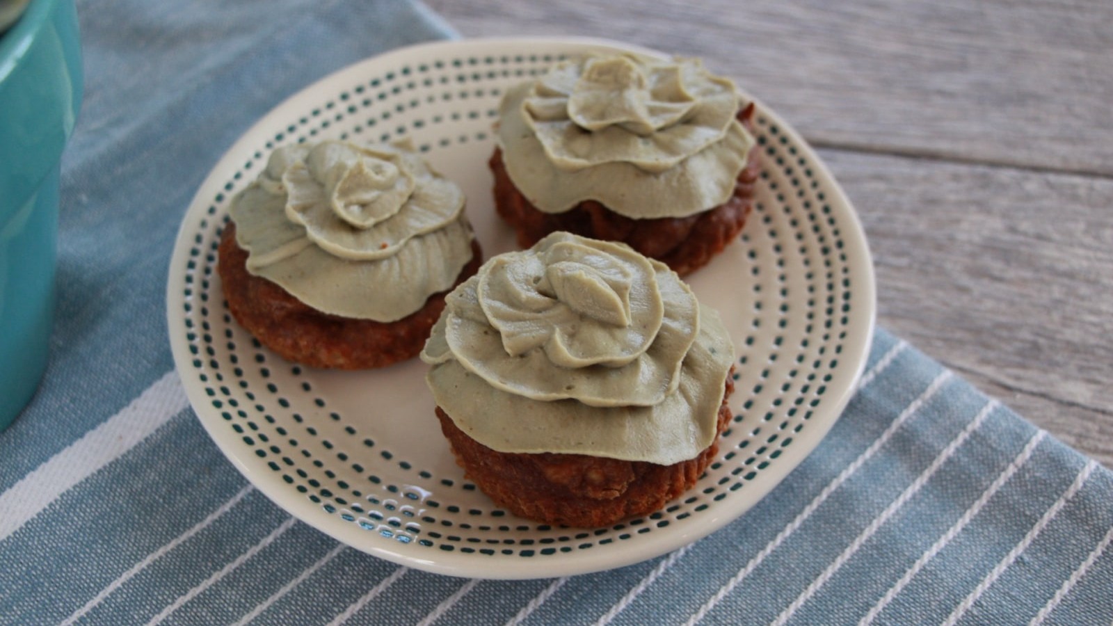 Image of Protein Brownies With Matcha Frosting 
