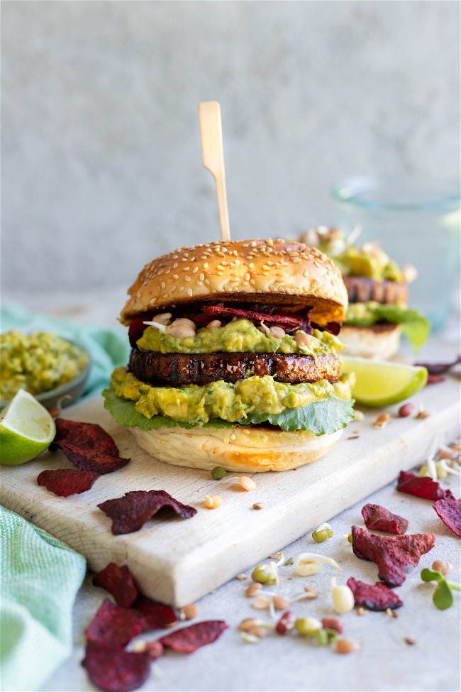 Image of Creamy Crunch Burger by Fry's Family Food