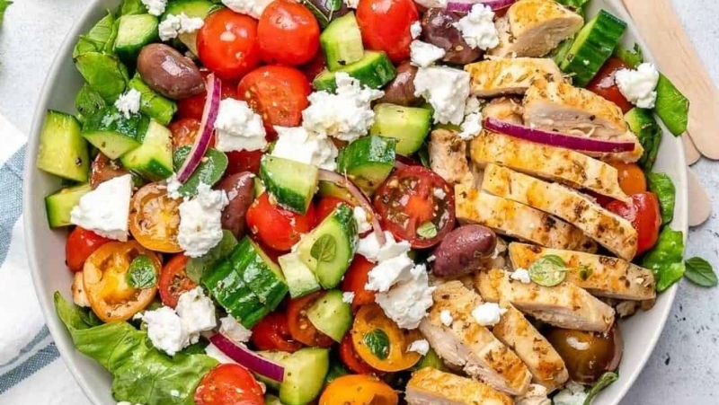 Image of Greek Salad with Oregano Marinated Chicken