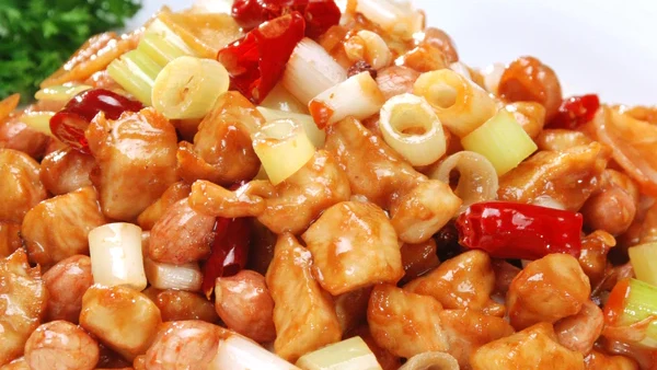 Image of Gōng bǎo jī dīng - Frango Kung Pao