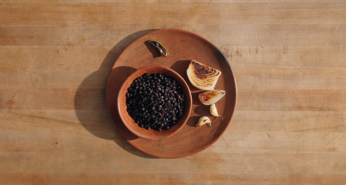 Vásquez Family Chicatana Salsa Recipe