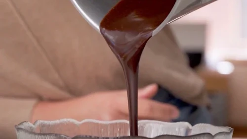 Image of Make chocolate ganache in a blender
