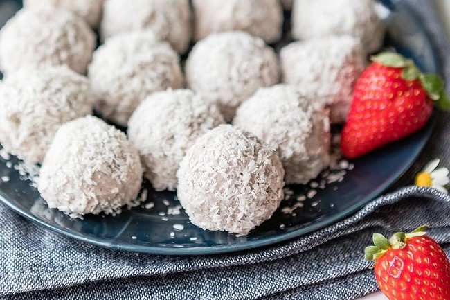 Image of Creamy MCT Strawberry Coconut Bites Recipe