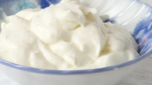 Image of How to make Icelandic Skyr in a yogurt maker