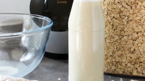 Image of How to make homemade oat milk in minutes