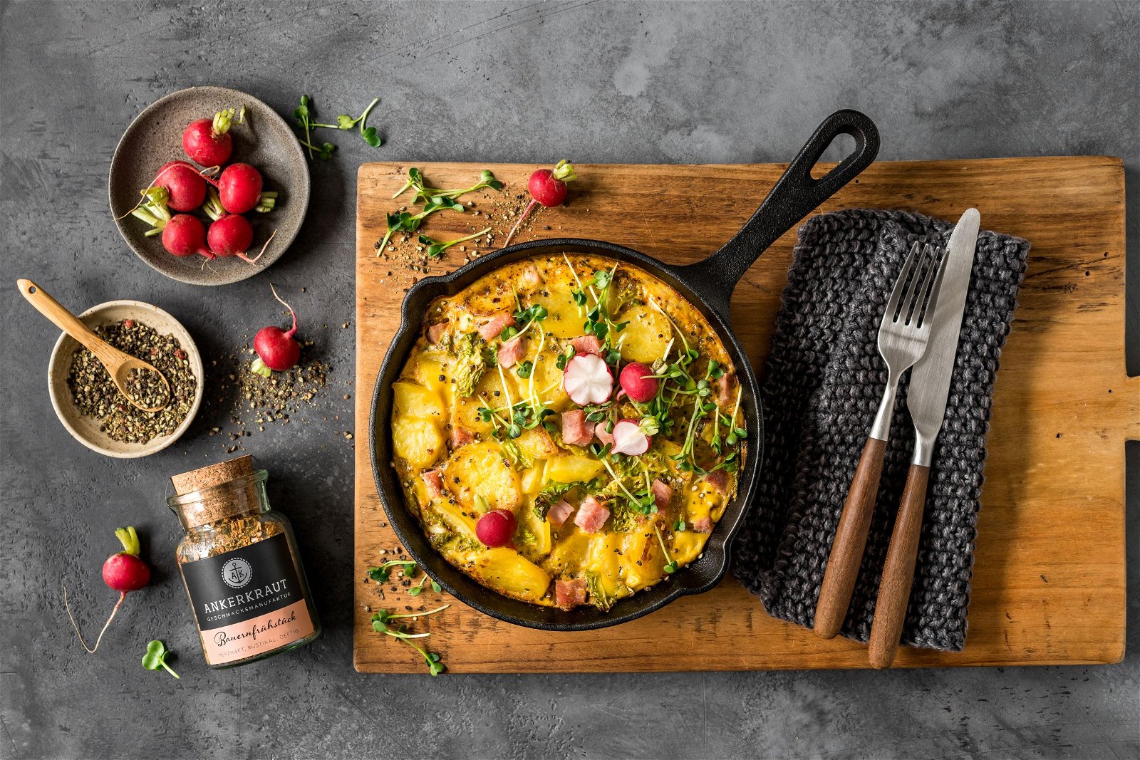 Bauernfrühstück Rezept mit Wirsing & Kassler & Ankerkraut Bauernfrühstück Rezept mit Wirsing & Kassler & Ankerkraut