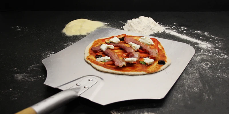 Woodfired Pizza with Smoked Bacon