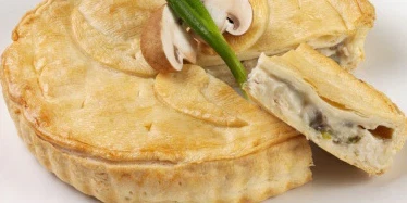 Image of Creamy Organic Turkey and Mushroom Pie Recipe