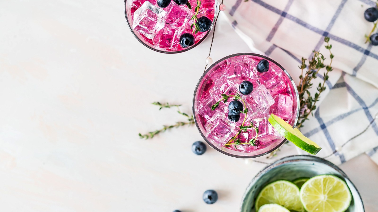 Image of Blueberry Gin Fizz Recipe