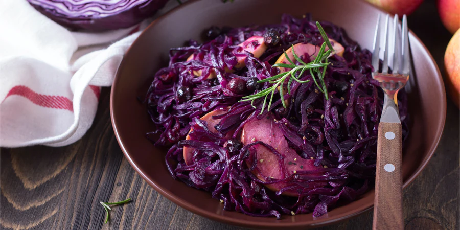 Braised Red Cabbage with Apples