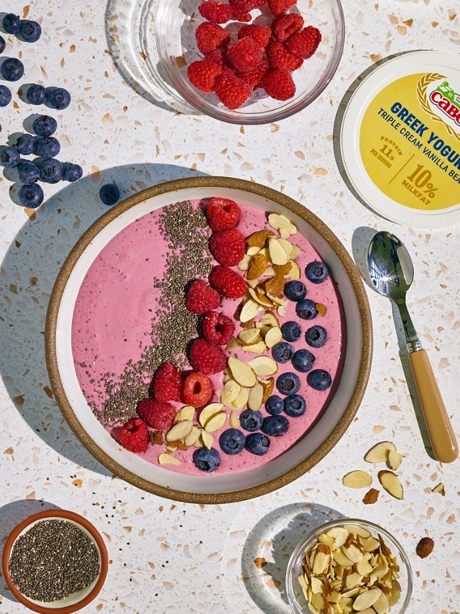 Image of Berry Smoothie Bowl with Yogurt