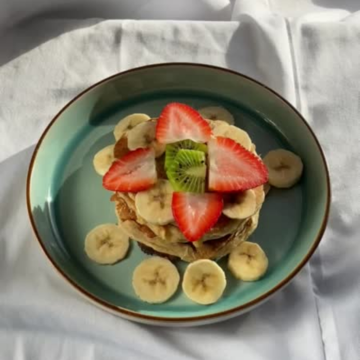 Healthy Banana & Honey Pancakes