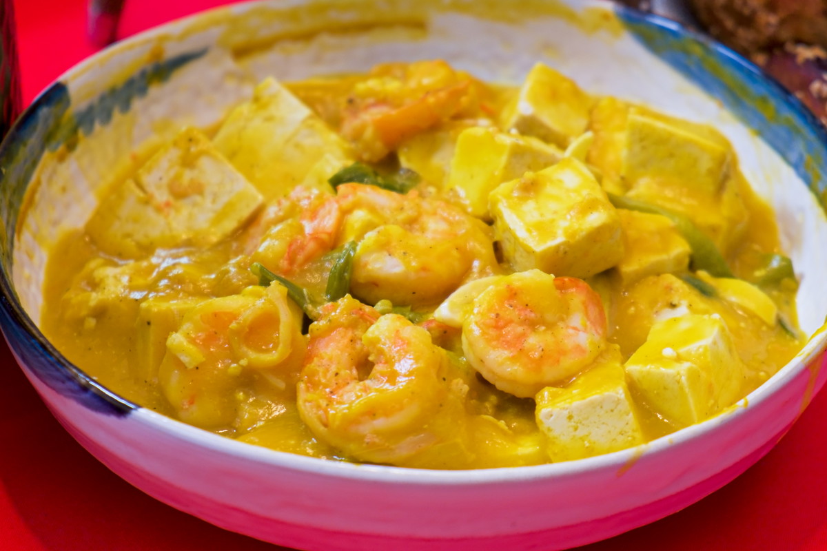 Golden Pumpkin Soup with Shrimp and Tofu (金汤虾仁豆腐羹 - 金玉满堂)