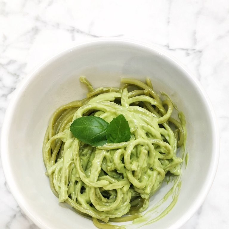 Creamy Avocado Sauce Makes Pasta Or Crudités Next Level Good – JOI