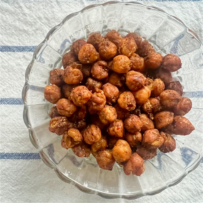 Image of Crispy Baked Chickpeas