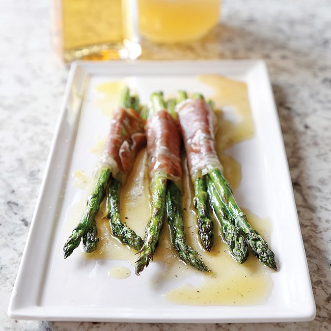 Image of Pancetta-Wrapped Asparagus With Citrus Vinaigrette