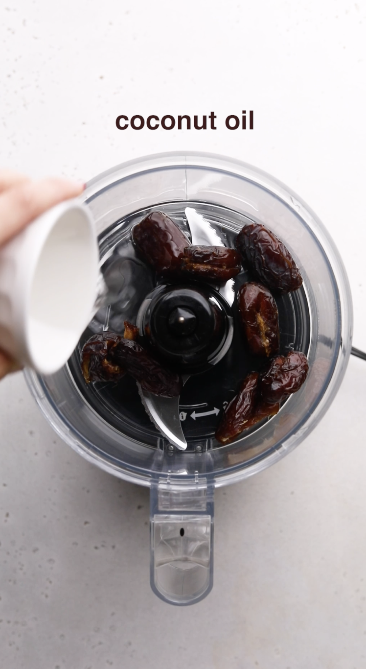 Image of Add the pitted date and melted coconut oil in a...