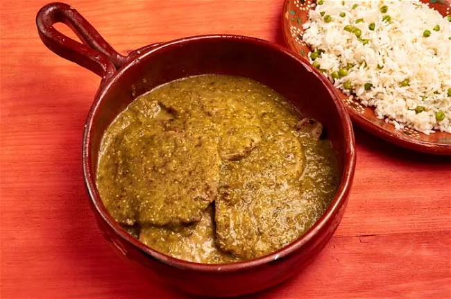 Image of Pork Chops in Salsa Verde