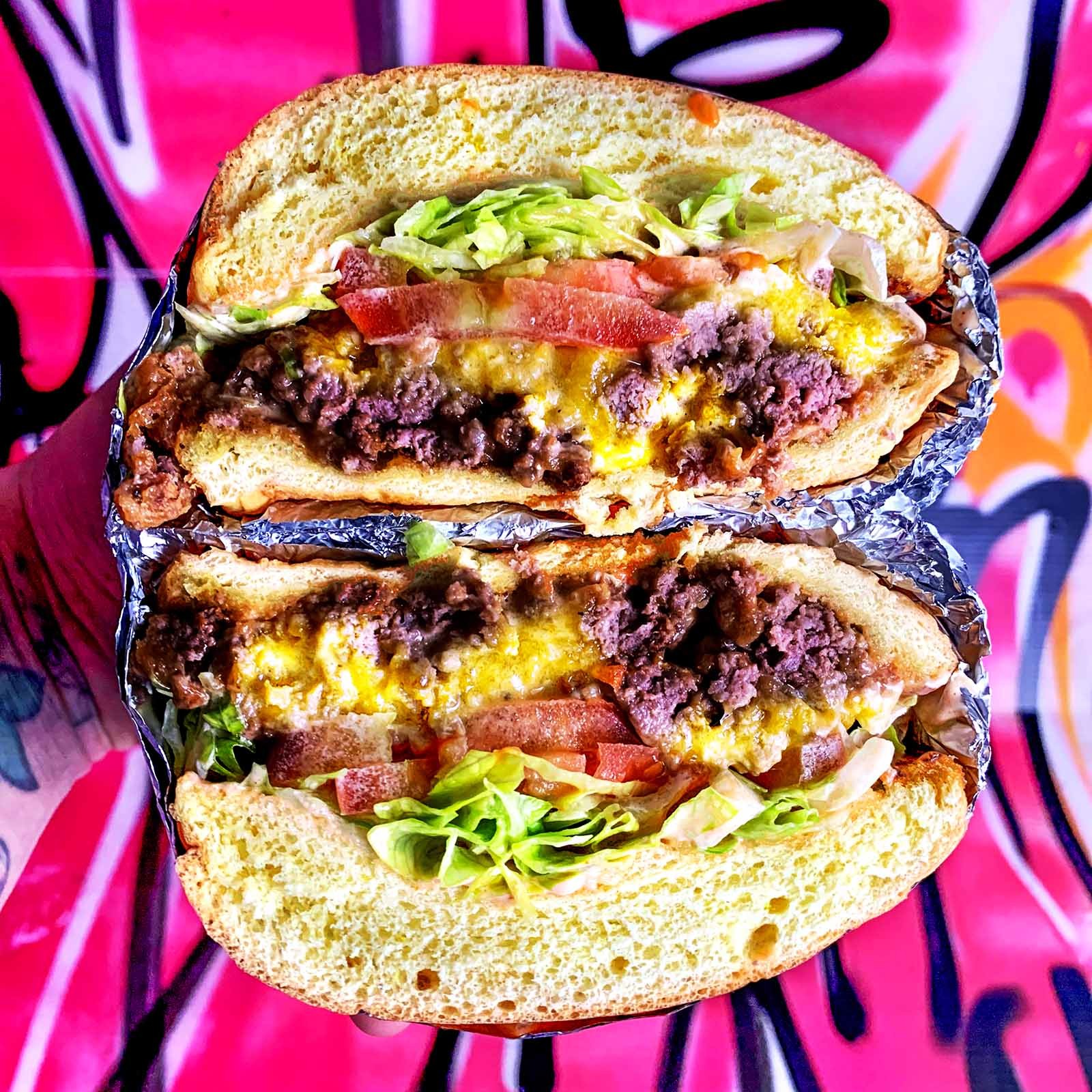 Chopped Cheese, il panino simbolo delle Bodega di New York! – 🍔 Mr.  Dobelina Buns